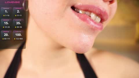 Snapshot of alma_yammy chatting on September 30, 5:40 pm Alma online show from September 30, 5:40 pm