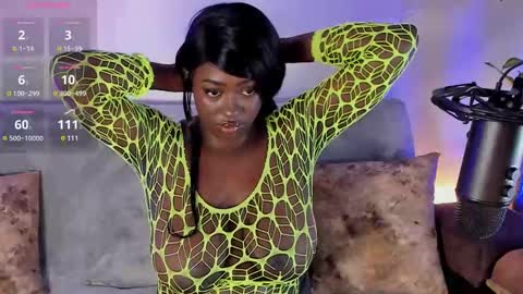 almaahotxxx online show from March 7, 6:35 am