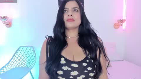 Snapshot of almamarvik chatting on November 12, 3:45 pm alma marvik online show from November 12, 3:45 pm