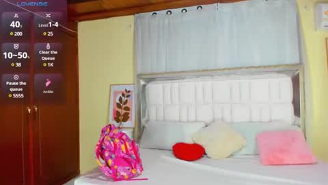 Snapshot of almasaennz chatting on February 2, 7:46 pm   online show from February 2, 7:46 pm