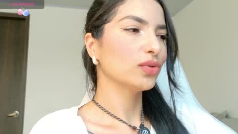 Snapshot of almatease chatting on May 21, 2:57 pm Alma online show from May 21, 2:57 pm