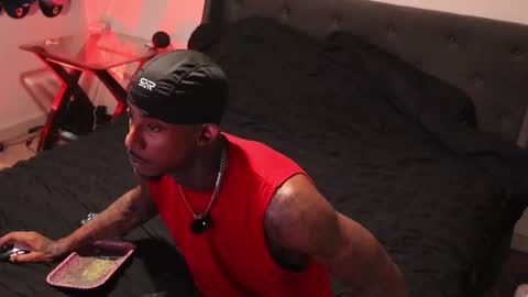 Almightycnote online show from December 17, 3:45 am