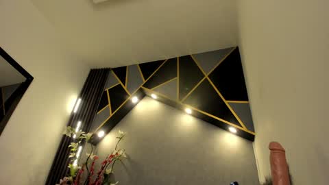 ALMMA online show from January 20, 7:35 pm