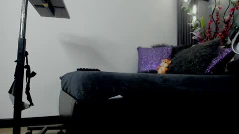 ALMMA online show from February 6, 5:09 pm