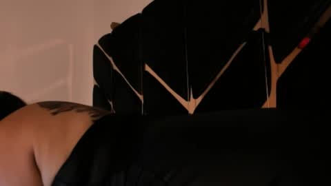 Snapshot of almma_ chatting on May 11, 10:29 pm ALMMA online show from May 11, 10:29 pm