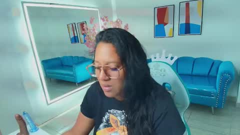 Alondra  online show from January 14, 3:56 am