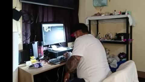 Snapshot of alondracc chatting on January 12, 3:23 am Contreras online show from January 12, 3:23 am