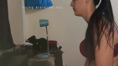 Snapshot of alondracc chatting on February 25, 7:34 pm Contreras online show from February 25, 7:34 pm