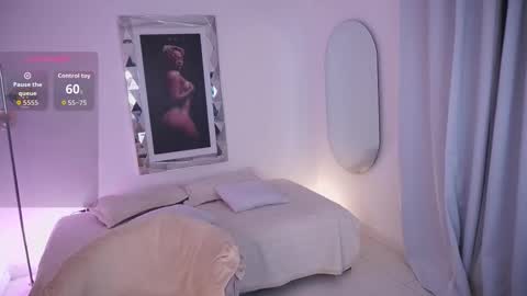 Alondra online show from September 22, 10:28 am