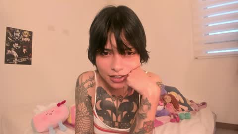 luca or garu D online show from December 5, 10:45 pm