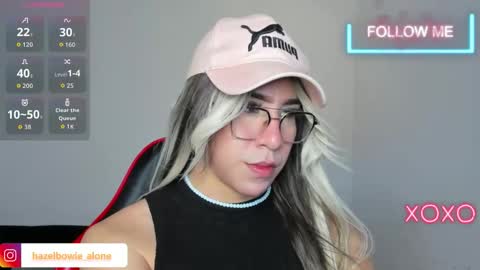 Hazel Bowie online show from December 17, 3:40 pm