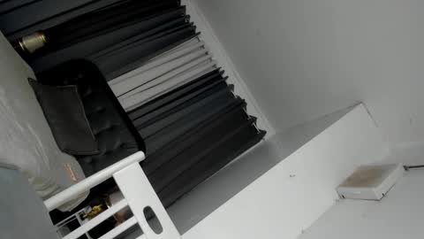 Shane online show from December 4, 2:37 pm