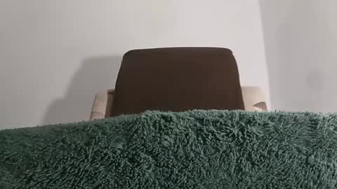 Snapshot of alotofcream chatting on October 25, 5:37 am alotofcream4u online show from October 25, 5:37 am