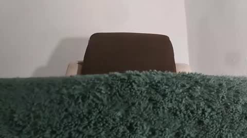 Snapshot of alotofcream chatting on October 28, 5:22 am alotofcream4u online show from October 28, 5:22 am