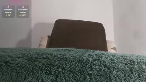 alotofcream4u online show from April 7, 5:19 am