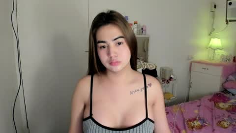 alovelydollnica online show from July 28, 6:20 am