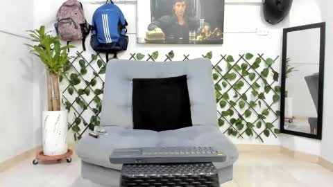 Alpha pprs online show from December 8, 4:25 am