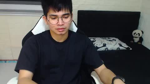 Snapshot of alpha_rider chatting on February 27, 6:29 am Angelo online show from February 27, 6:29 am