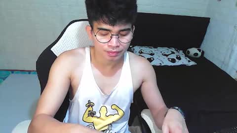 Snapshot of alpha_rider chatting on October 21, 3:24 pm Angelo online show from October 21, 3:24 pm