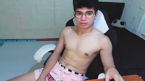 Angelo online show from February 21, 3:35 pm
