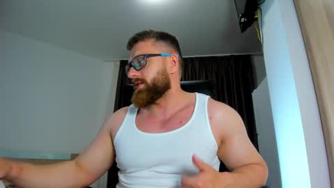 Alphaalexxx Lets reach Me 100 thumbs up online show from June 6, 5:06 pm