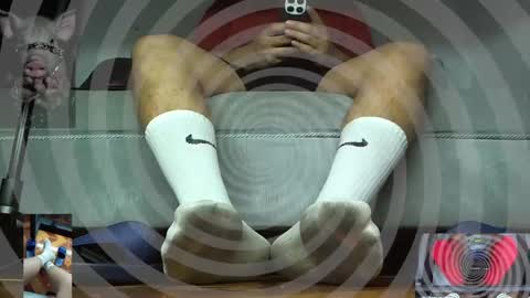 Snapshot of alphacashmaster8 chatting on May 31, 7:48 am MASTER FINDOM DRAIN... online show from May 31, 7:48 am