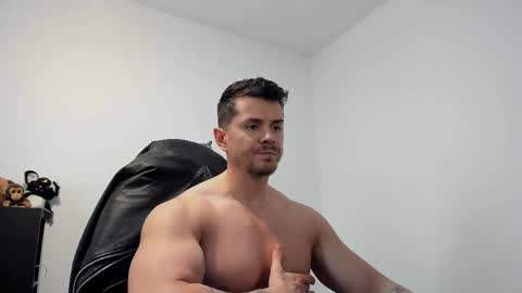 LeatherMaster online show from March 30, 10:49 am