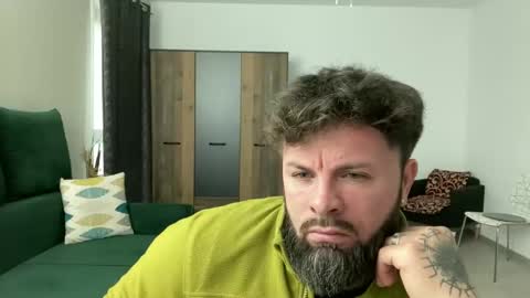 Jhonny online show from January 31, 8:01 am