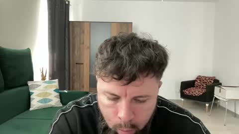 Jhonny online show from March 3, 7:43 am