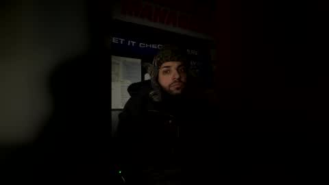 Snapshot of alrifaisuhaib6 chatting on December 17, 3:12 am alrifaisuhaib6 online show from December 17, 3:12 am