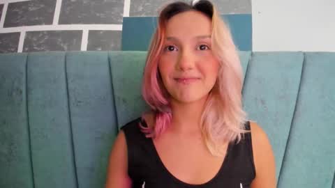 Alter  online show from October 5, 11:52 am