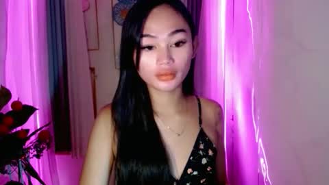 Snapshot of althea_slutty chatting on April 23, 11:31 am ask me online show from April 23, 11:31 am