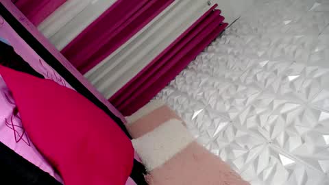 Snapshot of althea_solace69 chatting on February 23, 2:29 am Chloe- DONT FORGET TO FOLLOW MElets getting to know each other and make some love and fun online show from February 23, 2:29 am