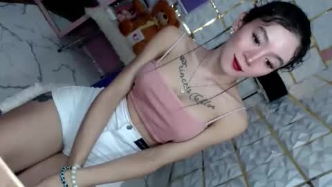 Chloe- DONT FORGET TO FOLLOW MElets getting to know each other and make some love and fun online show from February 16, 2:13 pm