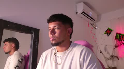 Snapshot of alucard_smith_ chatting on October 18, 5:57 pm Smith and lucy online show from October 18, 5:57 pm