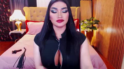 Alura Jhenson online show from February 2, 11:03 pm