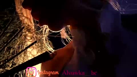 Alvuwka online show from October 17, 7:55 am