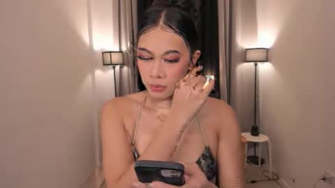 alwina_williams online show from April 21, 10:21 am