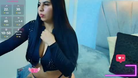   A L Y  online show from October 2, 12:34 pm