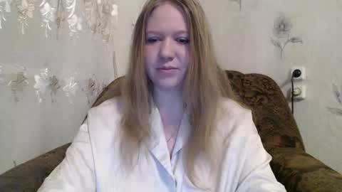 alya764770 online show from March 26, 11:32 pm
