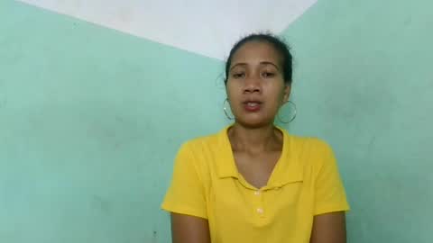 Snapshot of alyahtah chatting on June 21, 6:27 am alyahtah online show from June 21, 6:27 am