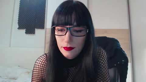 Alice online show from March 27, 1:00 pm