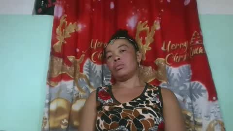 Snapshot of alypierette chatting on November 17, 7:08 pm alypierette online show from November 17, 7:08 pm