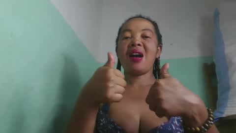 alypierette online show from April 22, 2:36 am