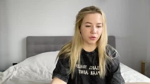 Al online show from April 19, 7:07 am