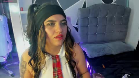 Snapshot of alysa_magic chatting on May 14, 7:20 pm alysa magic online show from May 14, 7:20 pm