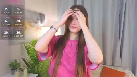 Mona online show from June 13, 4:05 pm