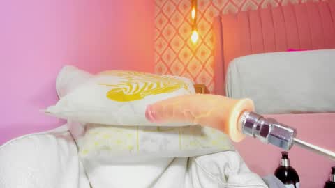 alysonjackson online show from March 2, 5:53 pm