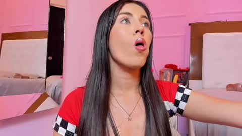 alysonjackson online show from April 21, 7:39 pm