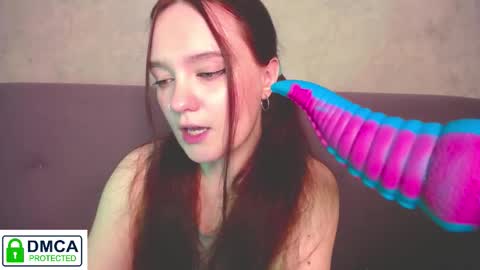 Alyssa online show from November 27, 2:57 am